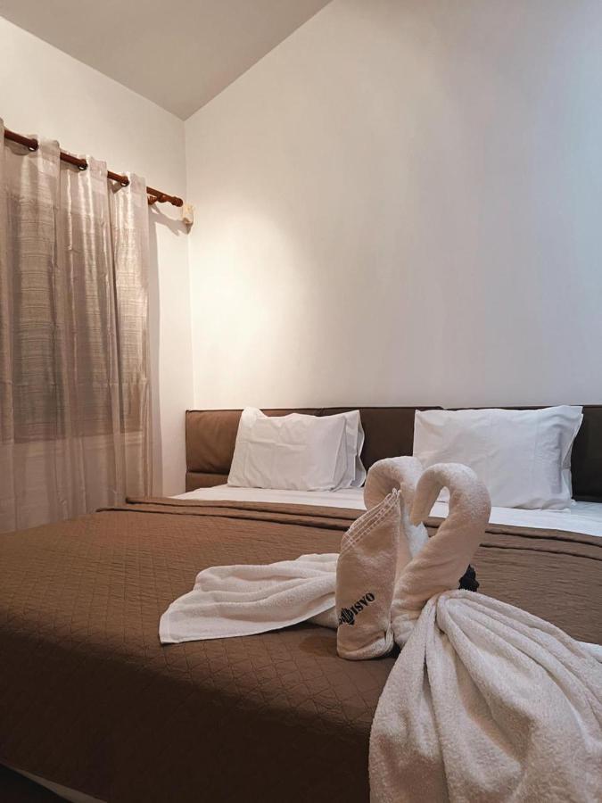 Oasi Rejuve Villa Менеоу Экстерьер фото